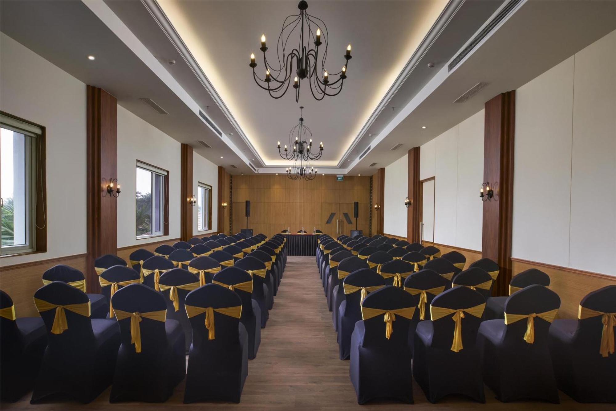 Radisson Goa 칸돌림 외부 사진